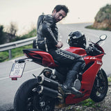 Kriega Hüfttasche R3, robuste Taschen in Schwarz mit verstellbarem Hüftgurt und mehreren Fächern für unterwegs