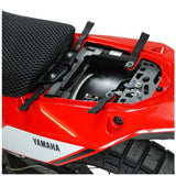 Montagekit für Kriega US-Drypack an Yamaha Tenere 700, inklusive Befestigungsteile und Zubehör für sichere Anbringung.