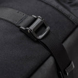 Kriega OS-6 Gepäcktasche aus robustem Material mit mehreren Fächern, ideal für Motorradtaschen und Gepäcktransport.
