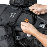 Kriega OS-Base Montagesystem für KTM 790/890, Befestigungskit für OS-Taschen, stabile Montage für Motorradtaschen