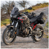 Montagekit für Kriega OS-Base für Honda CRF1100L Africa Twin, zeigt das Befestigungssystem für OS-Taschen, robustes Zubehör.