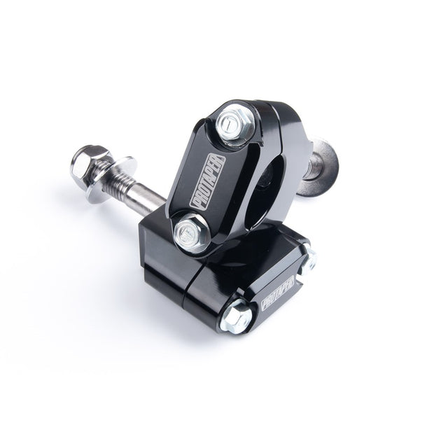 Universal PROTAPER Lenkerklemmsatz für 28,6 mm Lenker, robustes Zubehör für Motorräder, schwarz, mit Klemmschrauben.