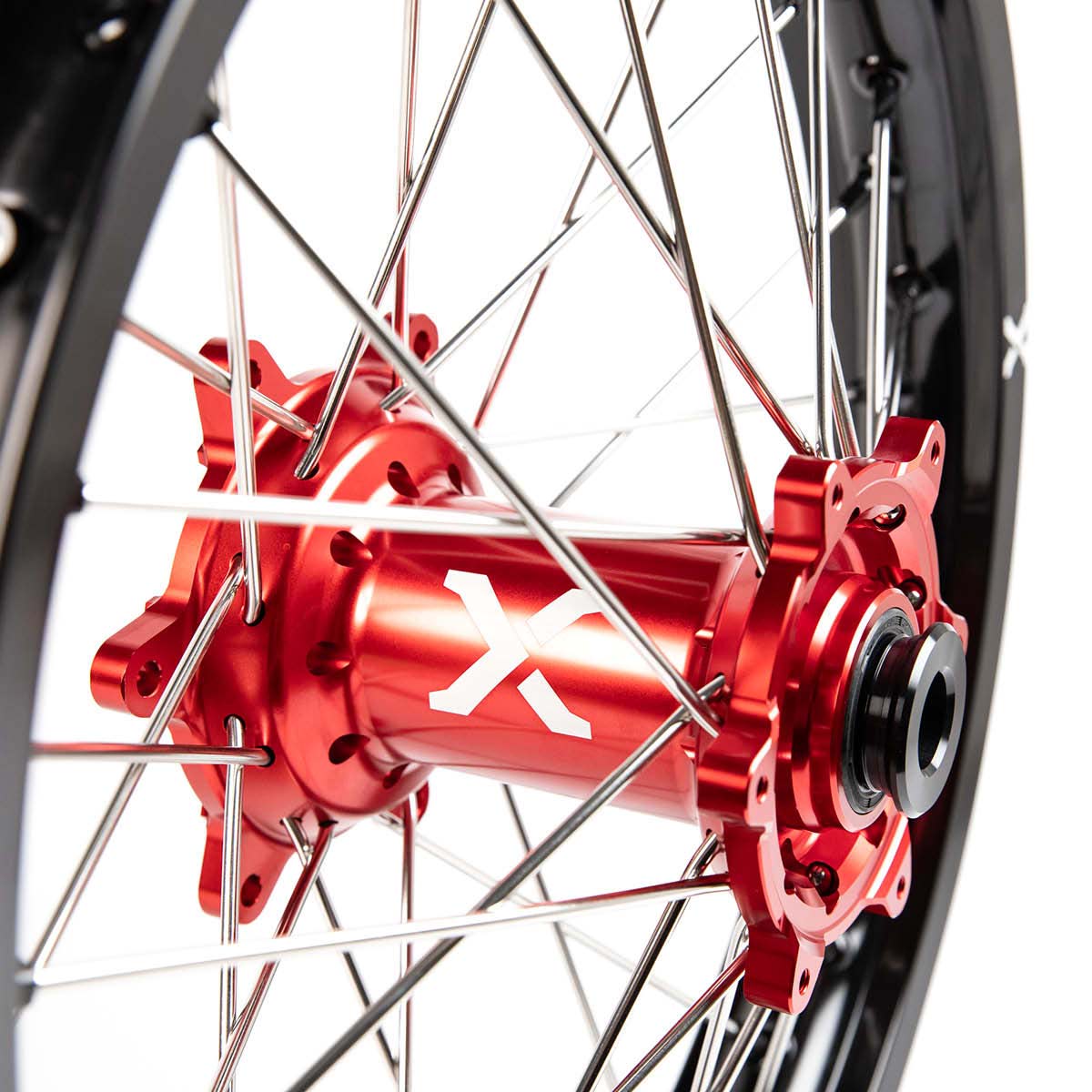 X-Grip Felge 18" x 2,15" V3 Schwarz-Rot für Stark Varg