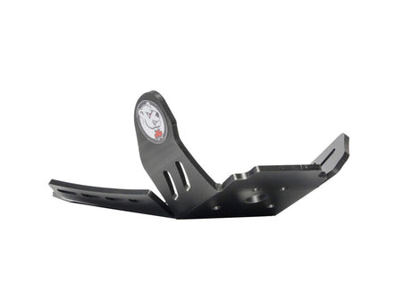 1095909001