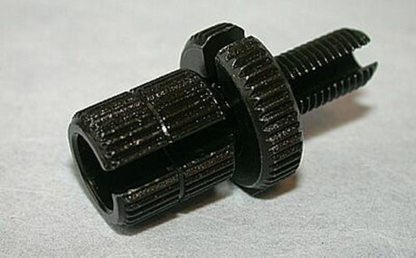 1025603