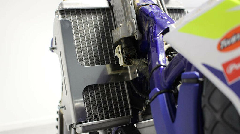 1095917001