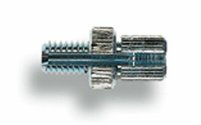 1025621