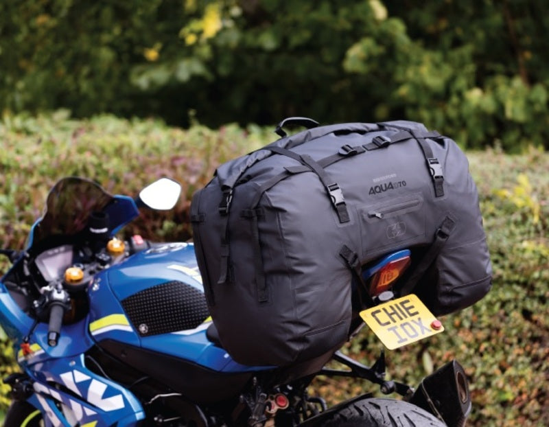 1121110